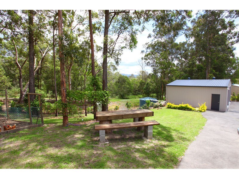 80 The Oval Drive, Mount Nathan QLD 4211