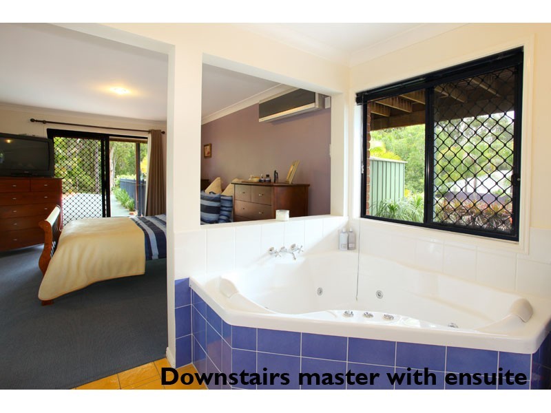 80 The Oval Drive, Mount Nathan QLD 4211