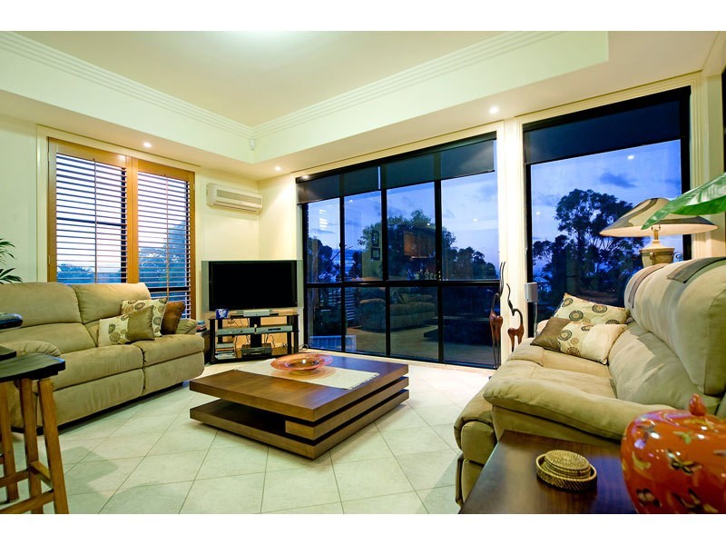 Highland Park QLD 4211