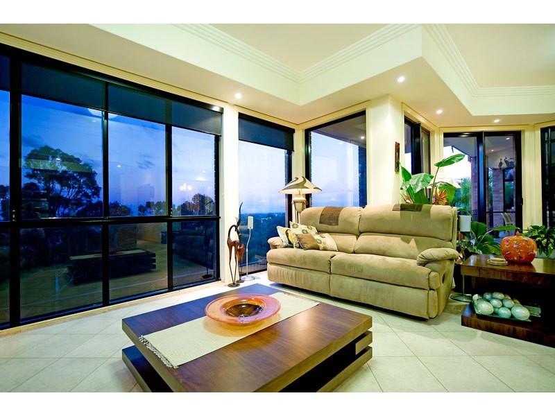 Highland Park QLD 4211