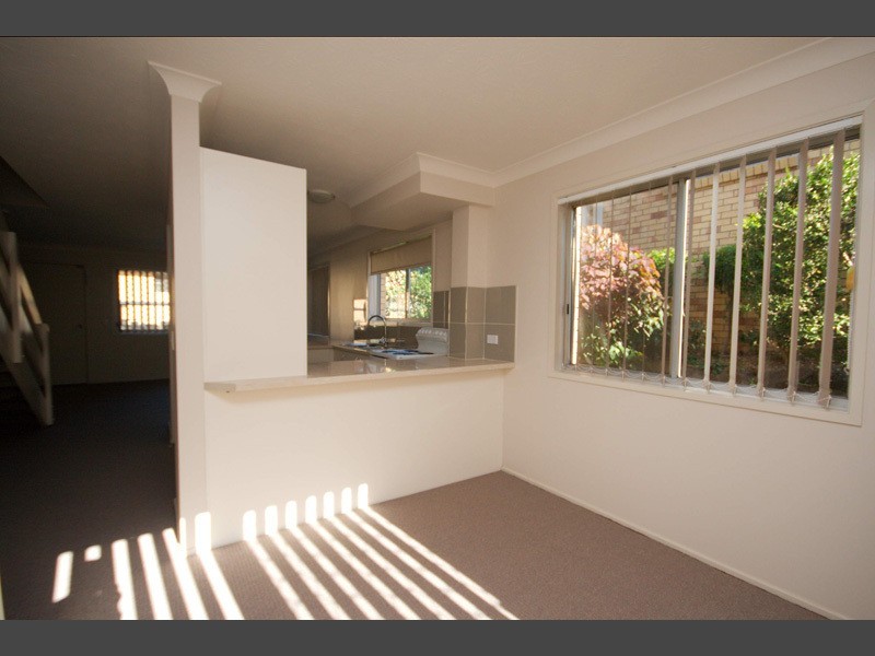 6/17 Martin Street, Nerang QLD 4211