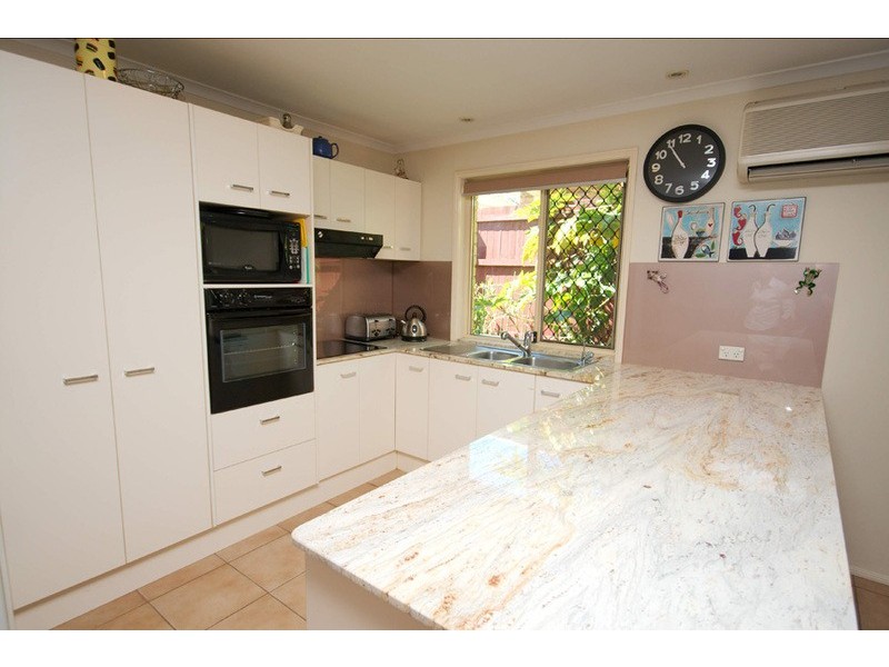 20 Winchester Drive, Nerang QLD 4211