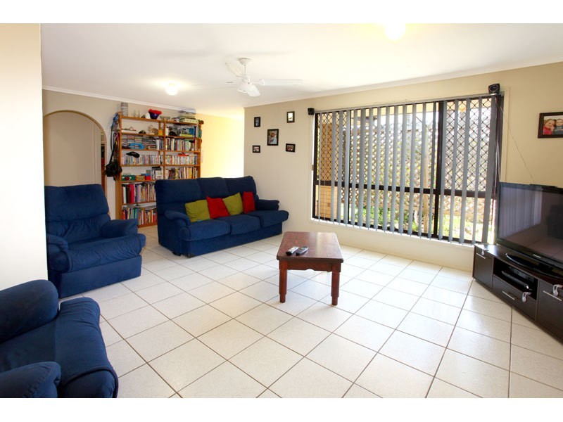 76 Alexander Drive, Highland Park QLD 4211