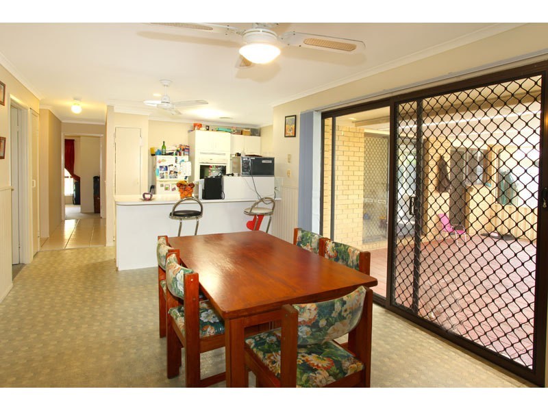 76 Alexander Drive, Highland Park QLD 4211