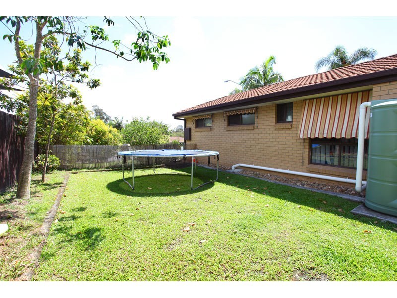 76 Alexander Drive, Highland Park QLD 4211