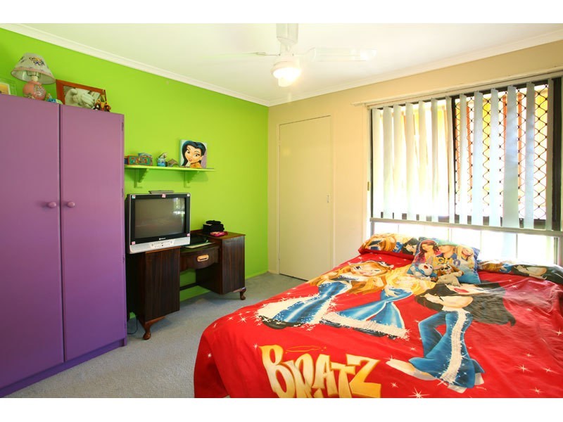 76 Alexander Drive, Highland Park QLD 4211