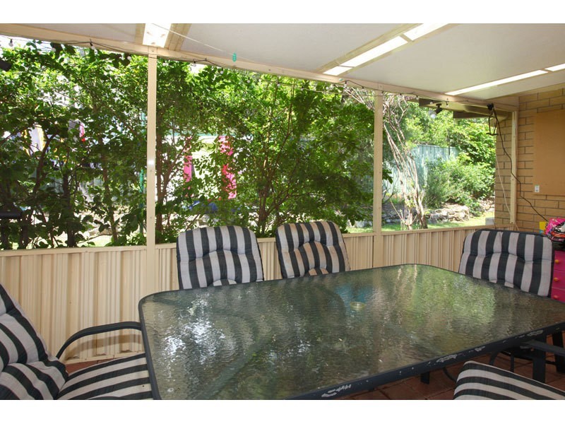 76 Alexander Drive, Highland Park QLD 4211