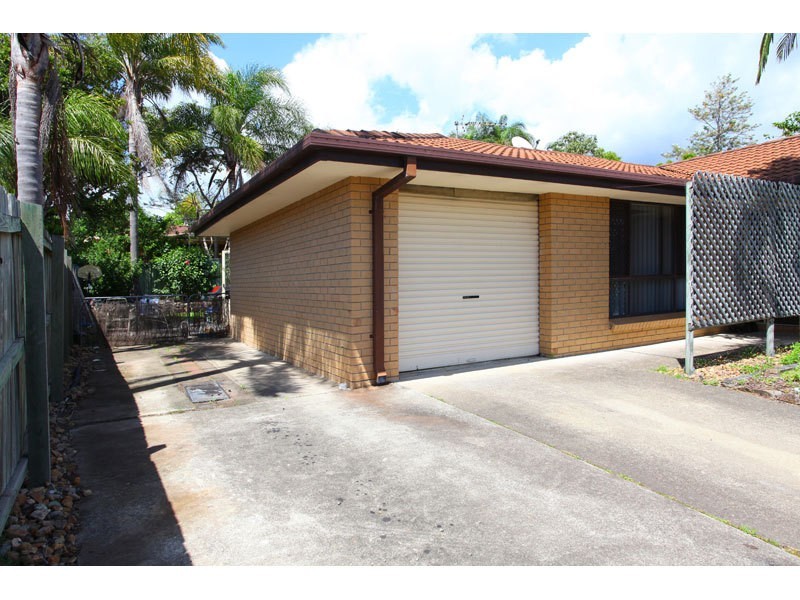 76 Alexander Drive, Highland Park QLD 4211