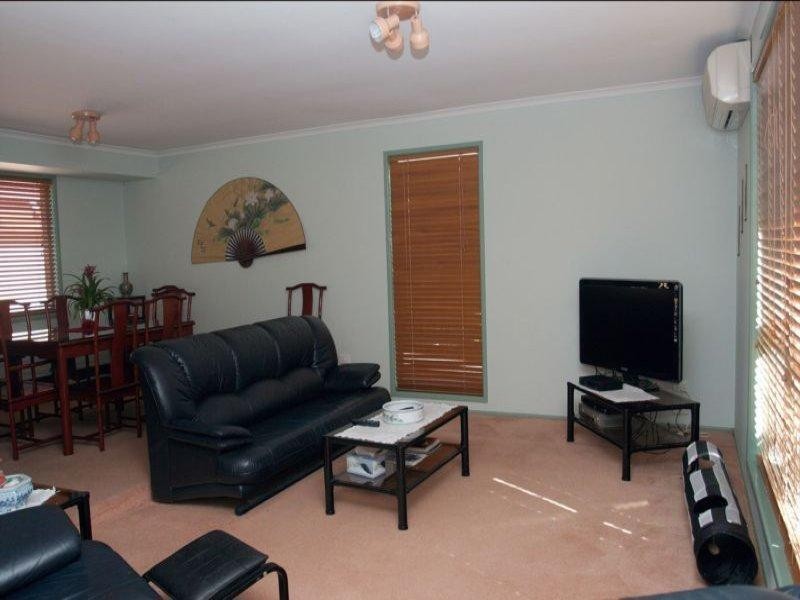 4 Garvie Place, Highland Park QLD 4211