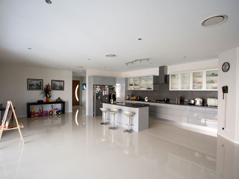 99 McAuley Parade, Pacific Pines QLD 4211