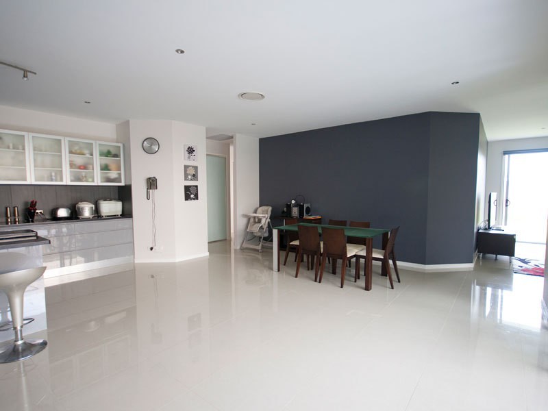 99 McAuley Parade, Pacific Pines QLD 4211