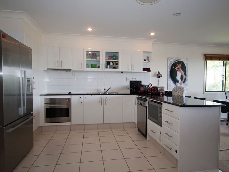 20/2 Ridgeline Way, Highland Park QLD 4211