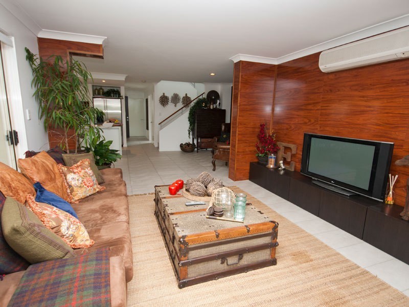167 Easthill Drive, Robina QLD 4226