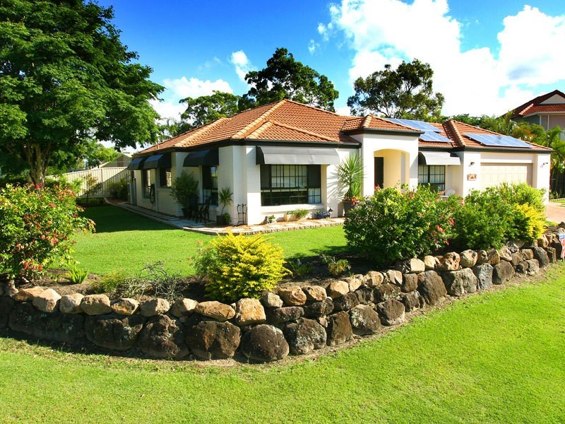 17 Convery Crescent, Highland Park QLD 4211