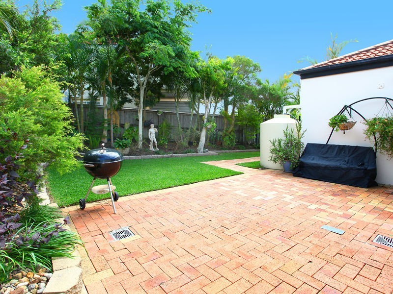 17 Convery Crescent, Highland Park QLD 4211