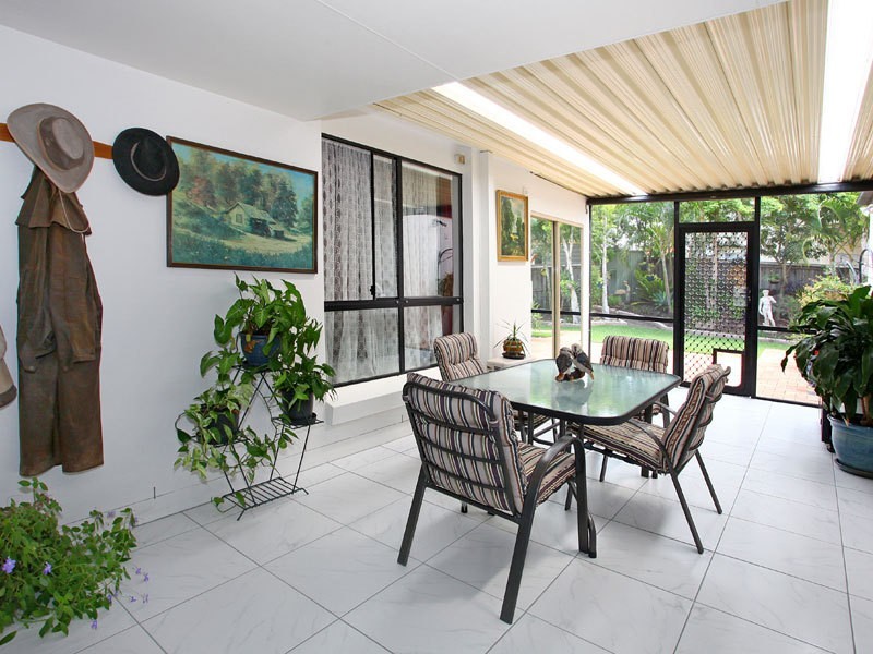 17 Convery Crescent, Highland Park QLD 4211