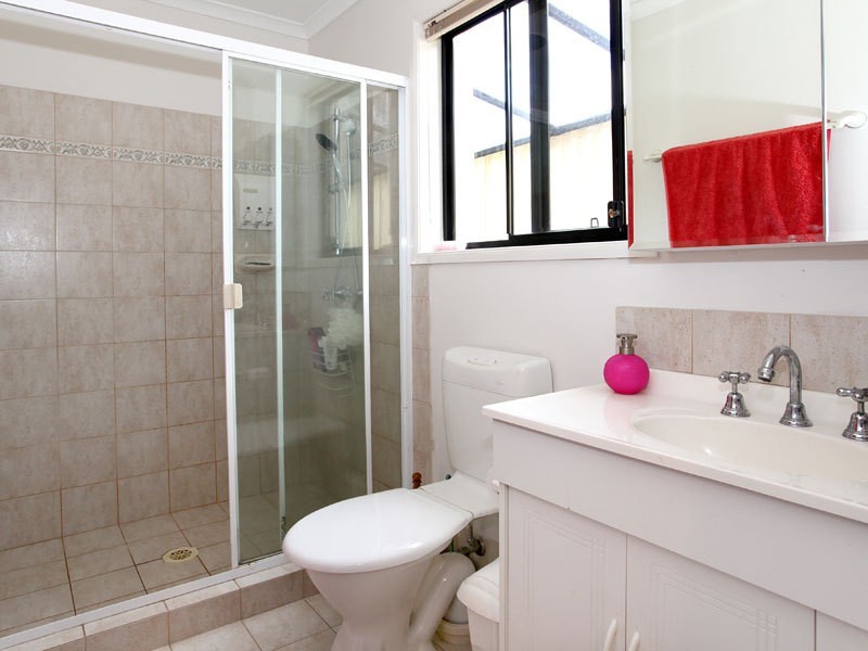 17 Convery Crescent, Highland Park QLD 4211