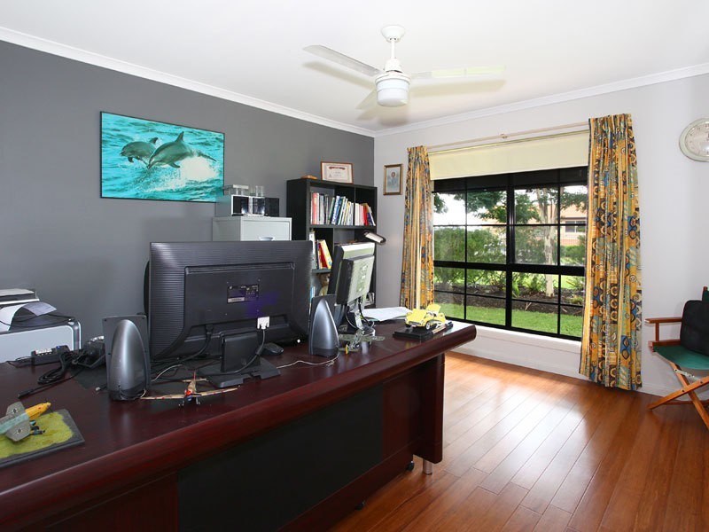 17 Convery Crescent, Highland Park QLD 4211