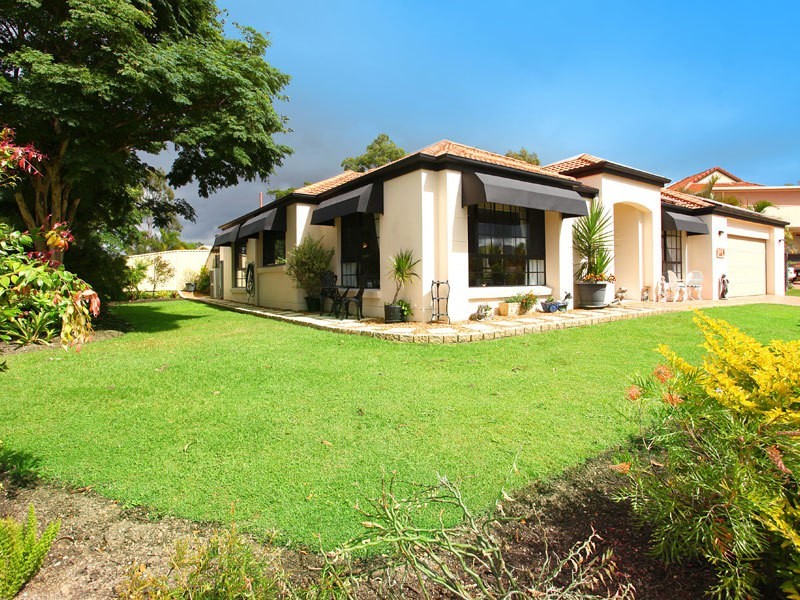 17 Convery Crescent, Highland Park QLD 4211