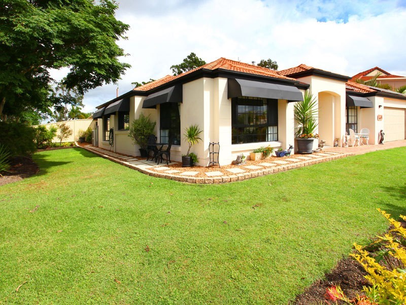 17 Convery Crescent, Highland Park QLD 4211