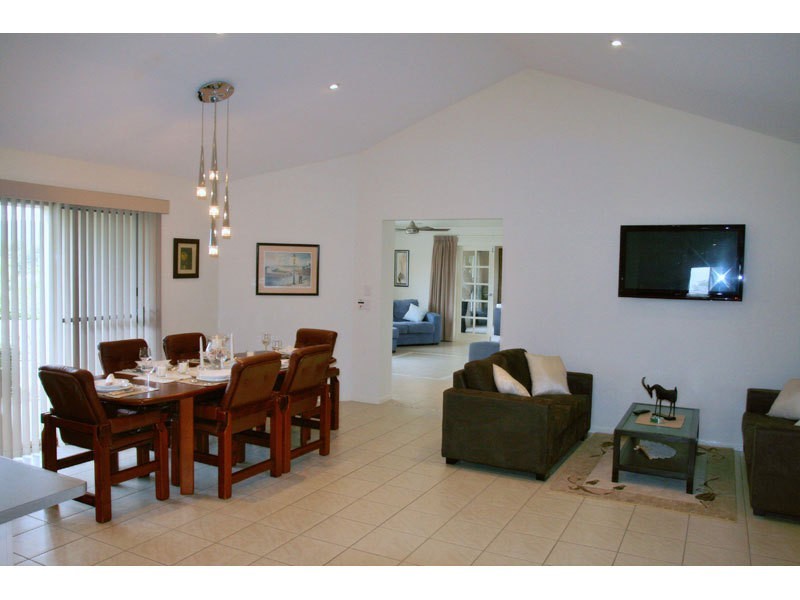 Mount Nathan QLD 4211