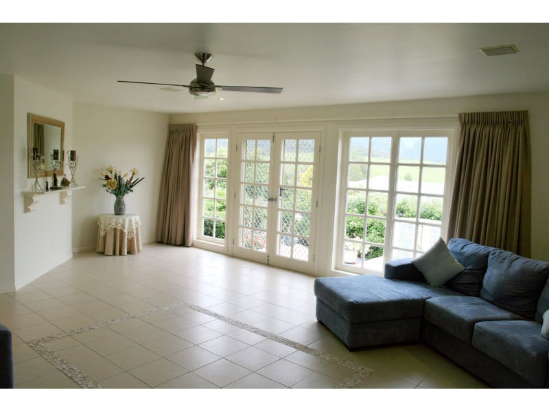 Mount Nathan QLD 4211