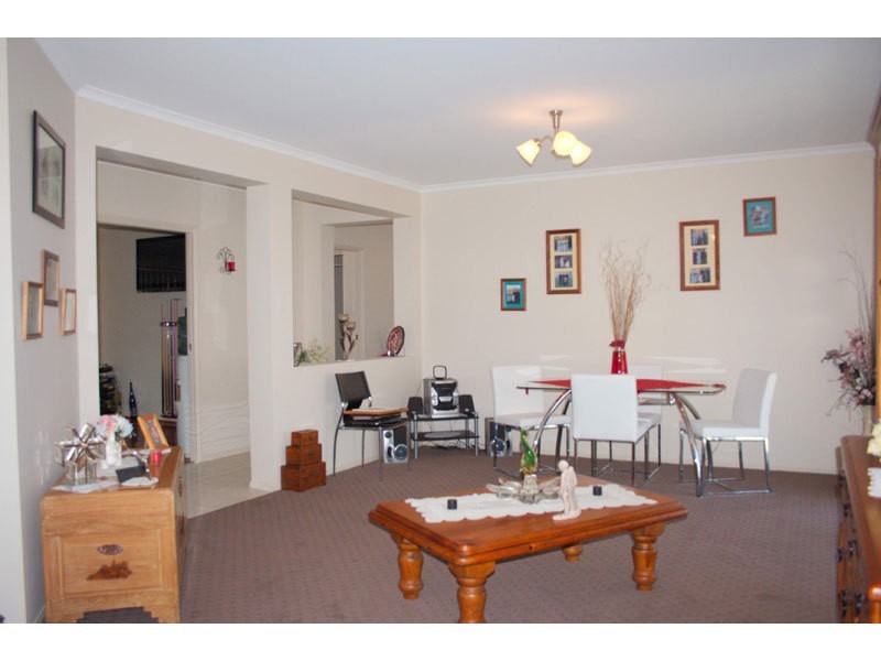Maudsland QLD 4210