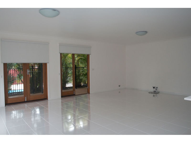 Highland Park QLD 4211