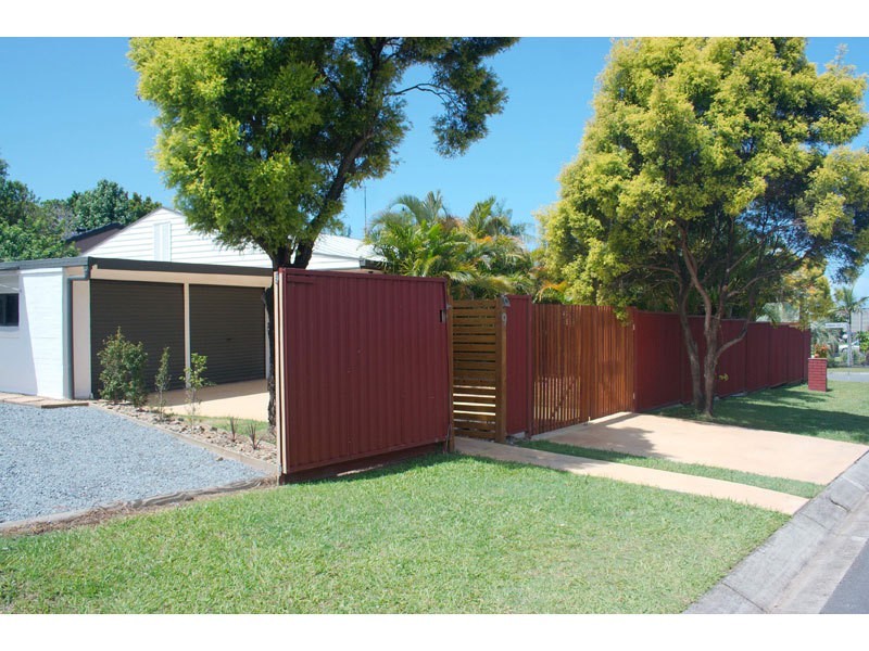 Highland Park QLD 4211