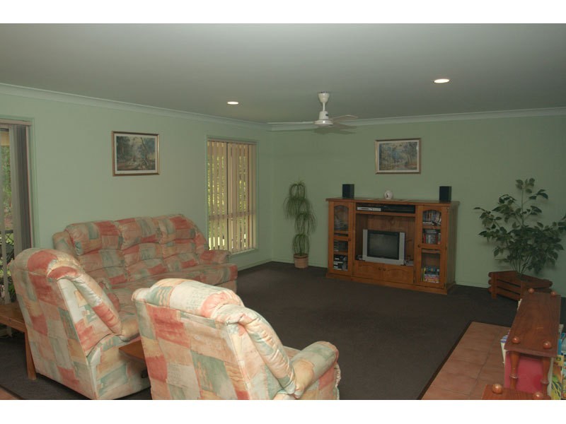 28 Yarraowee Drive, Nerang QLD 4211