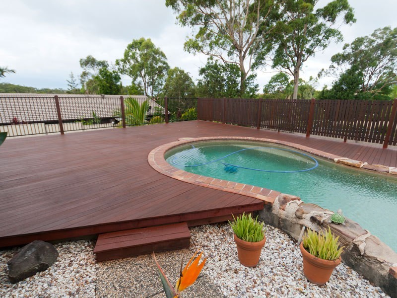 87 Macquarie Avenue, Molendinar QLD 4214