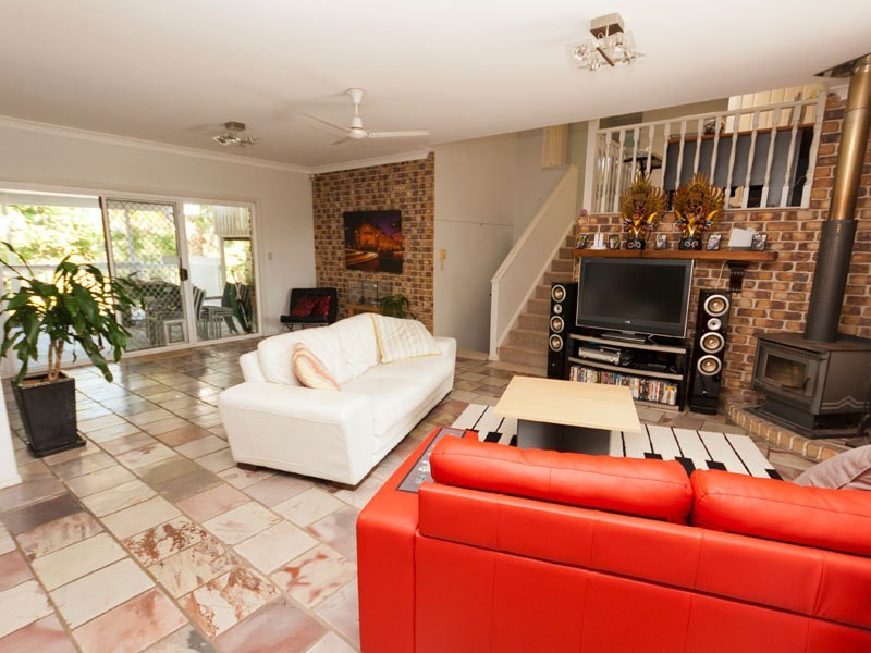 24 Andamooka Avenue, Worongary QLD 4213