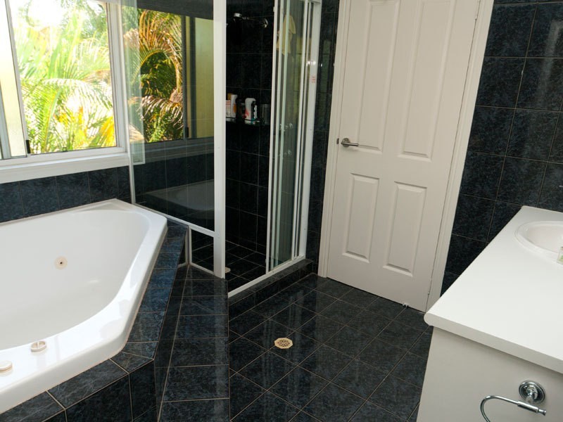 24 Andamooka Avenue, Worongary QLD 4213