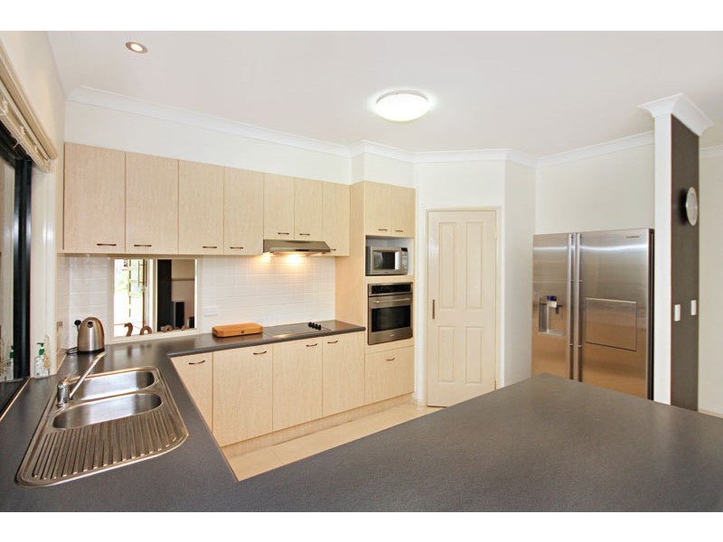 10 Nature Valley Way, Tallai QLD 4213