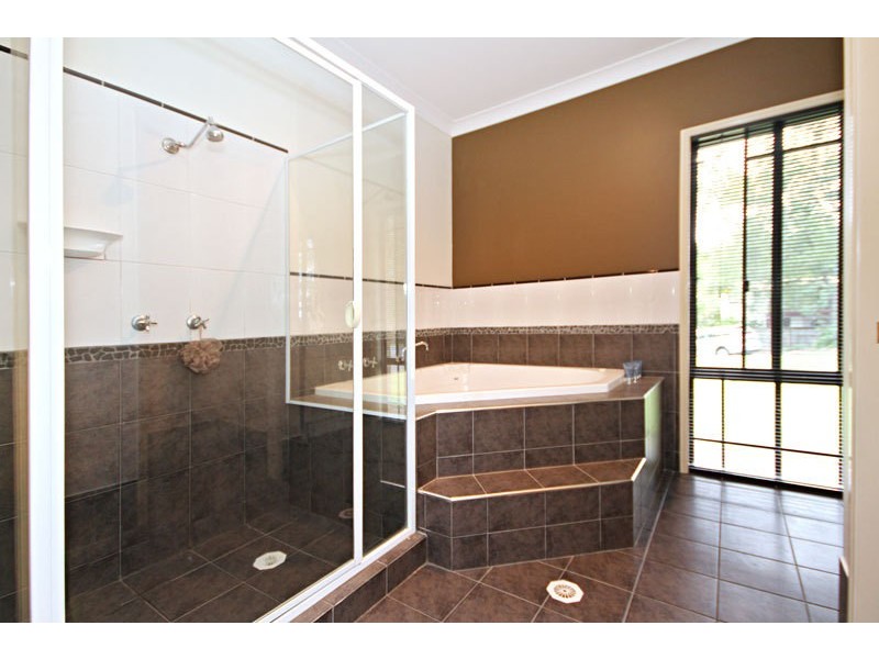 10 Nature Valley Way, Tallai QLD 4213