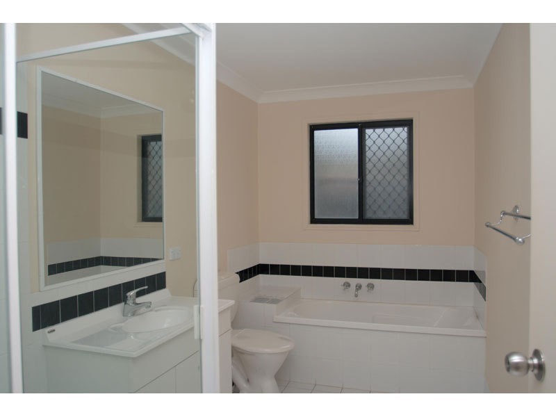 1 Dovetail Court, Upper Coomera QLD 4209