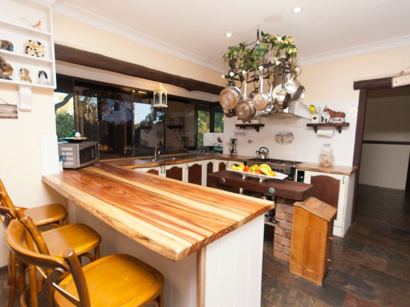 8 Arjuna Way, Gaven QLD 4211