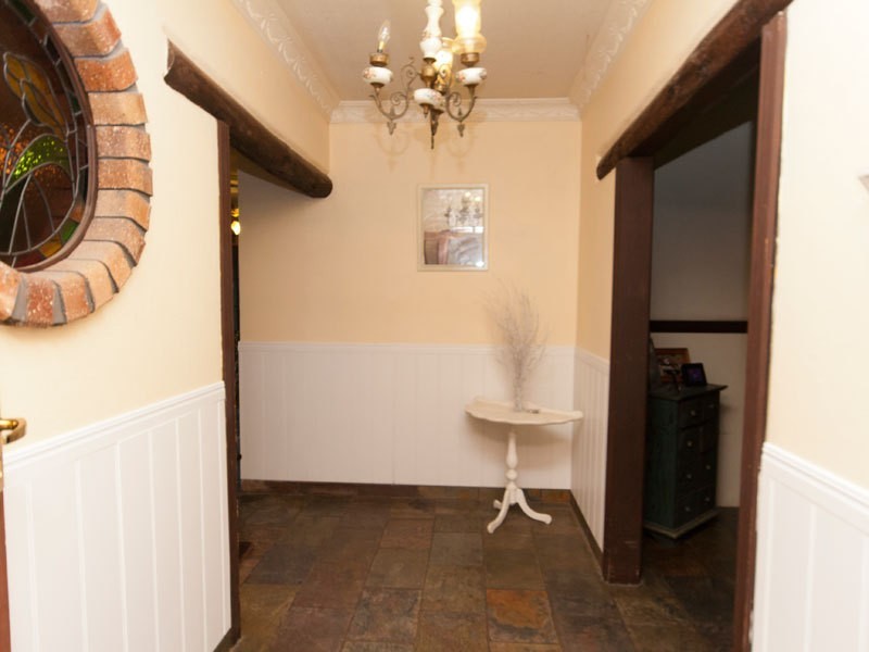 8 Arjuna Way, Gaven QLD 4211