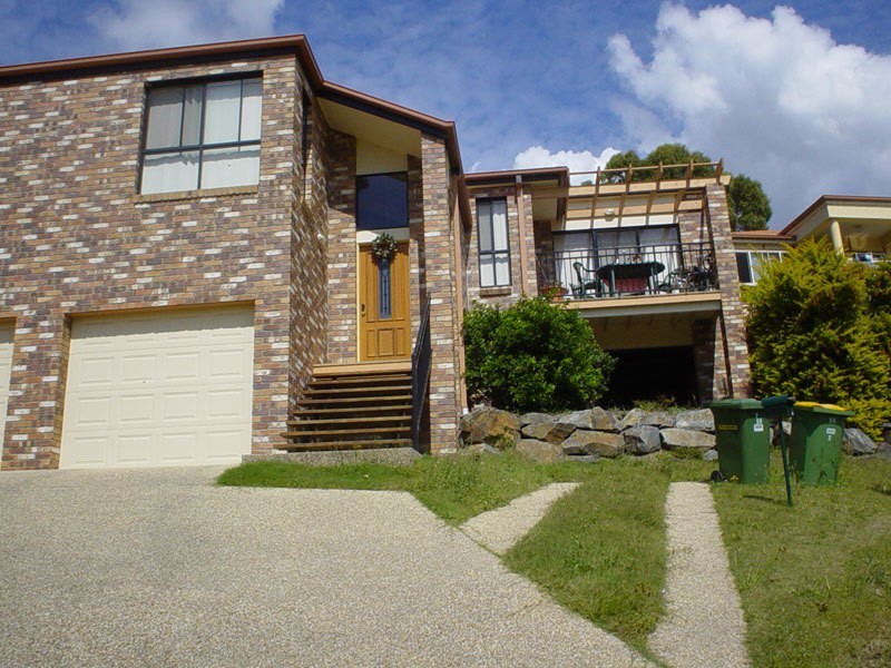 2/56 Paddington Drive, Carrara QLD 4211