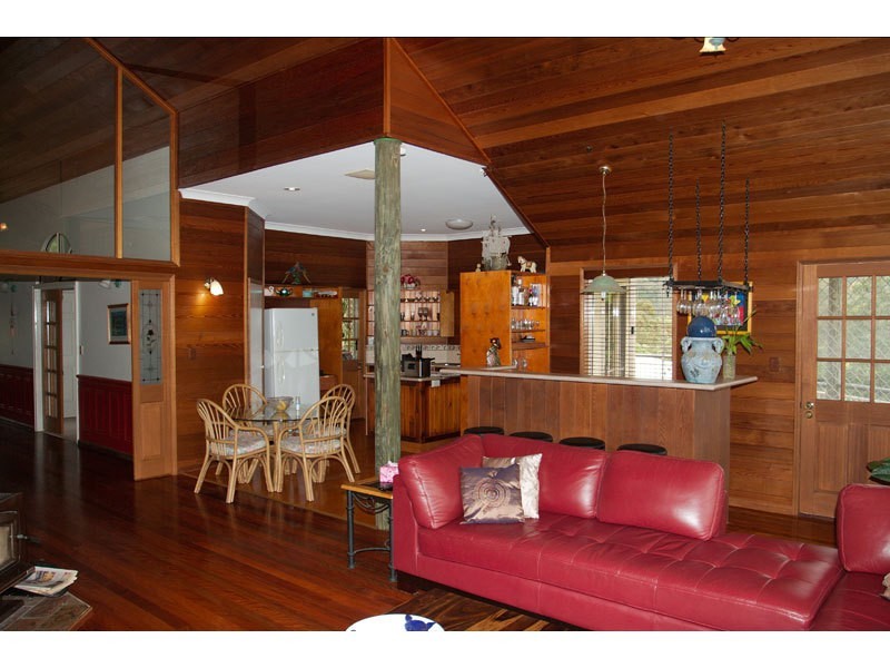 Wongawallan QLD 4210