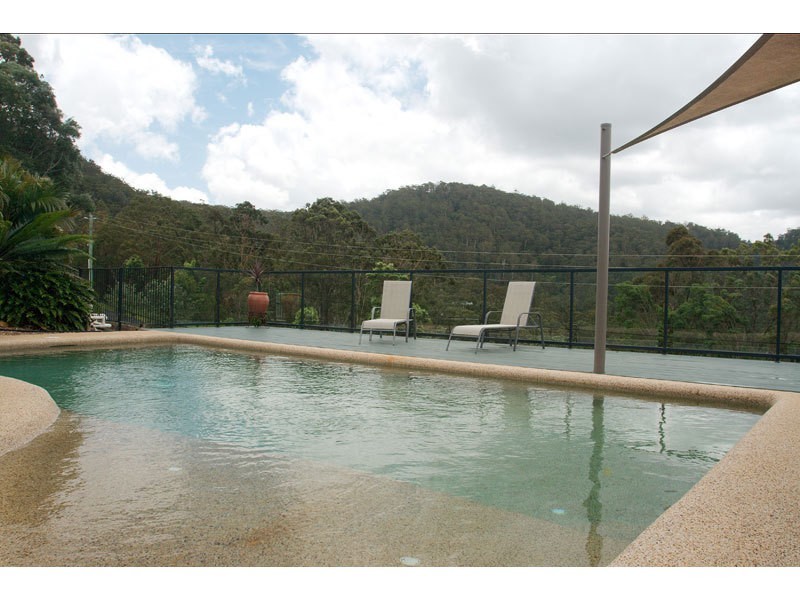 Wongawallan QLD 4210