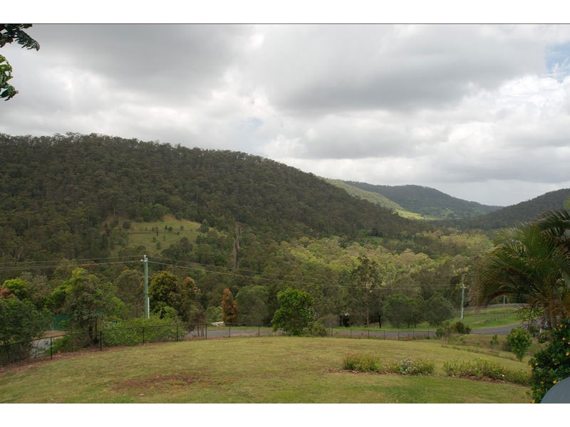 Wongawallan QLD 4210