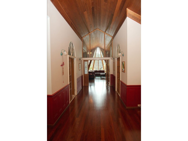 Wongawallan QLD 4210