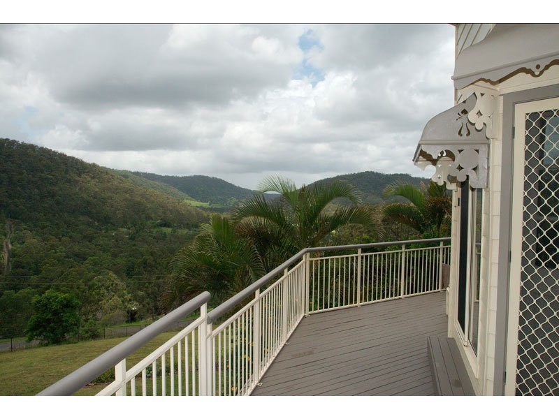 Wongawallan QLD 4210