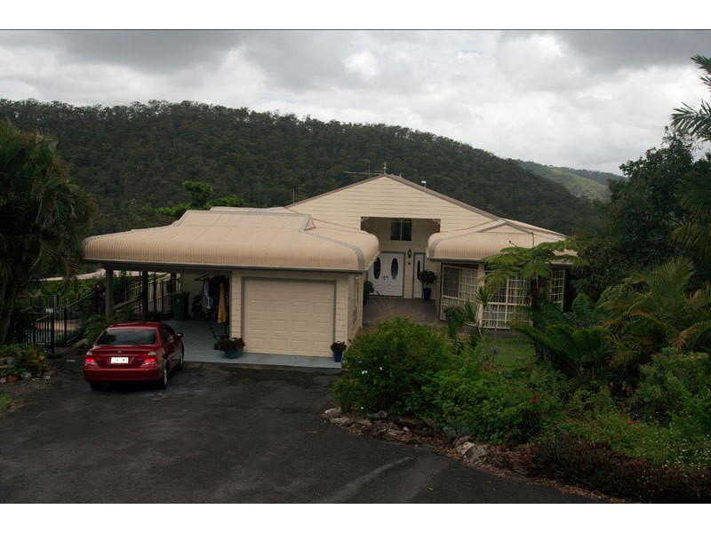 Wongawallan QLD 4210