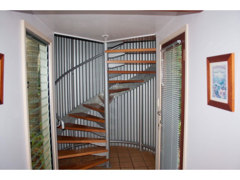 48 Riverview Road, Nerang QLD 4211