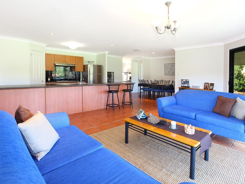 26 Parkmeadows Court, Bonogin QLD 4213