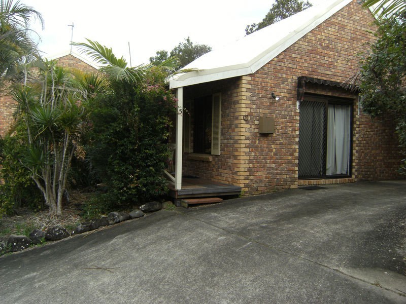 5/8 Mylor Street, Nerang QLD 4211