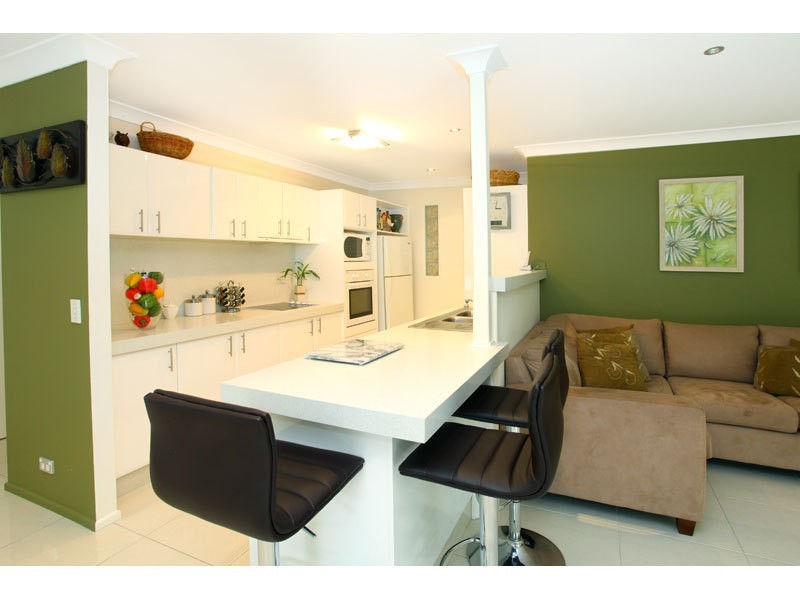 84 Teasdale Drive, Nerang QLD 4211