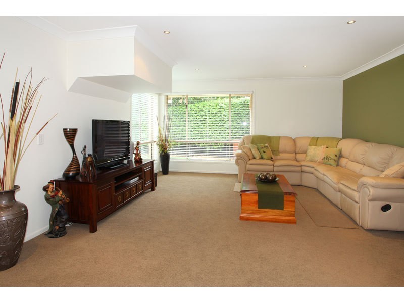84 Teasdale Drive, Nerang QLD 4211